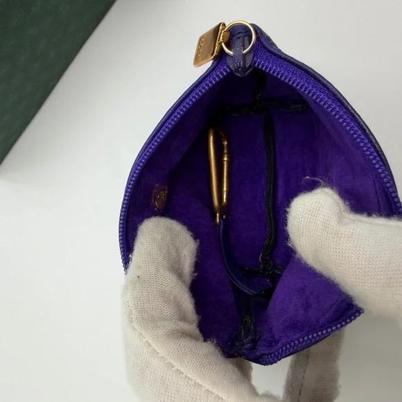 Gucci small Purple Leather Pouch with Gold Hardware - Picture 8 of 9